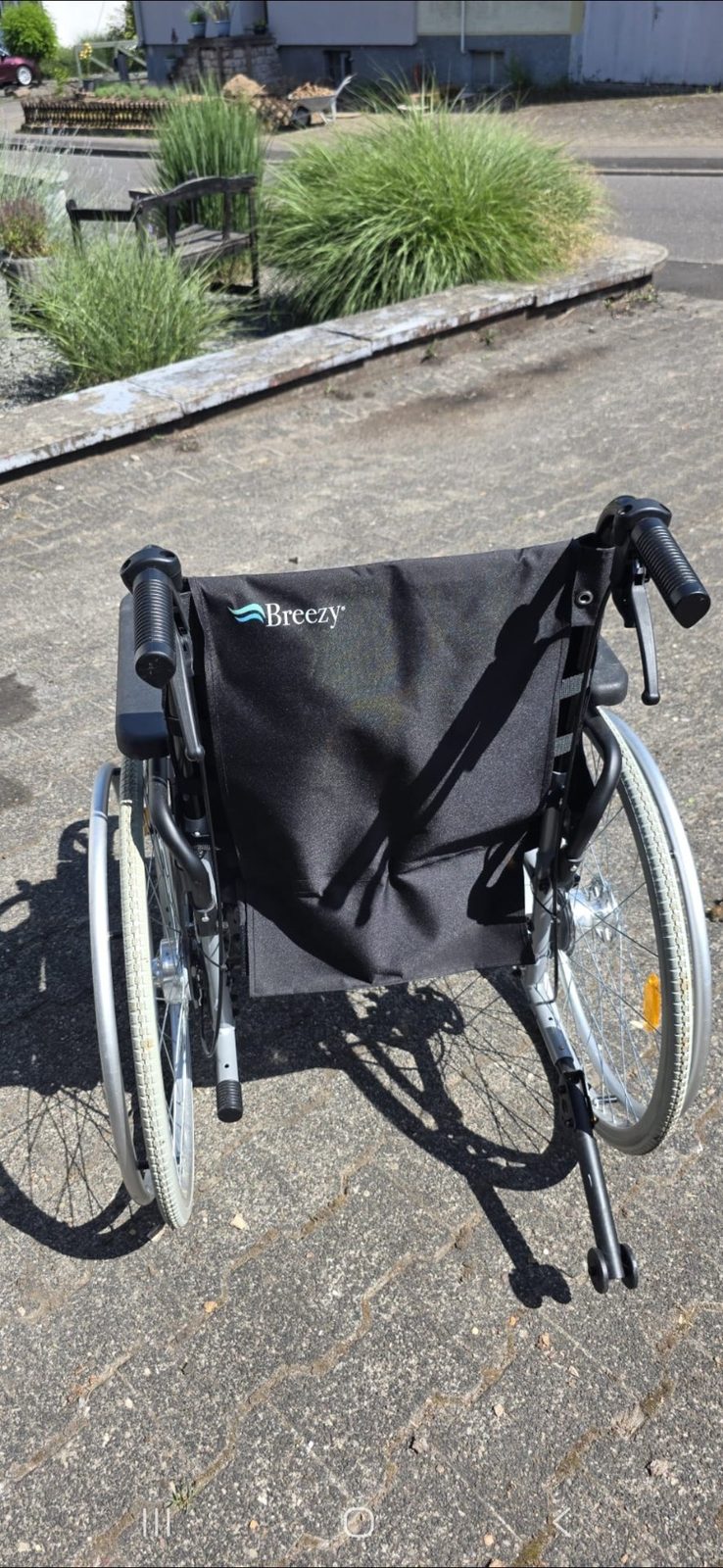 Rollstuhl – Bild 2