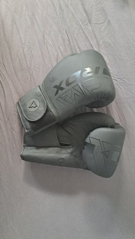 Boxhandschuhe - Handschuhe für Kampfsport